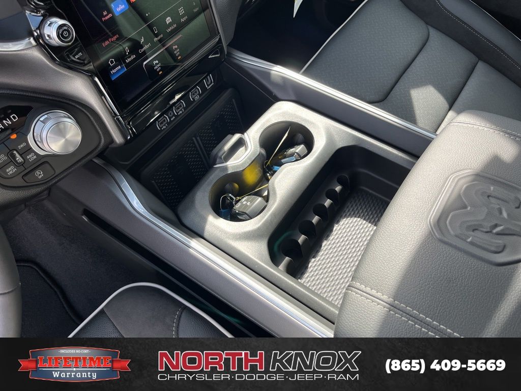 2026 RAM 1500 Laramie - Photo 10