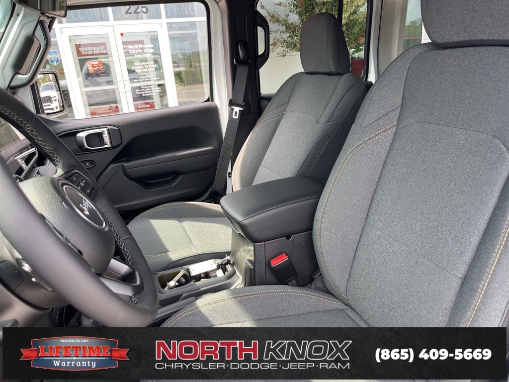 New 2025 Jeep Wrangler 4-DOOR SPORT S Sport Utility