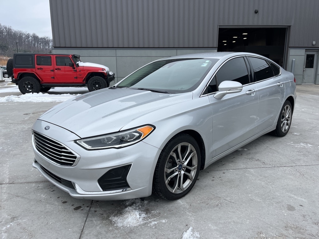 2019 Ford Fusion SEL