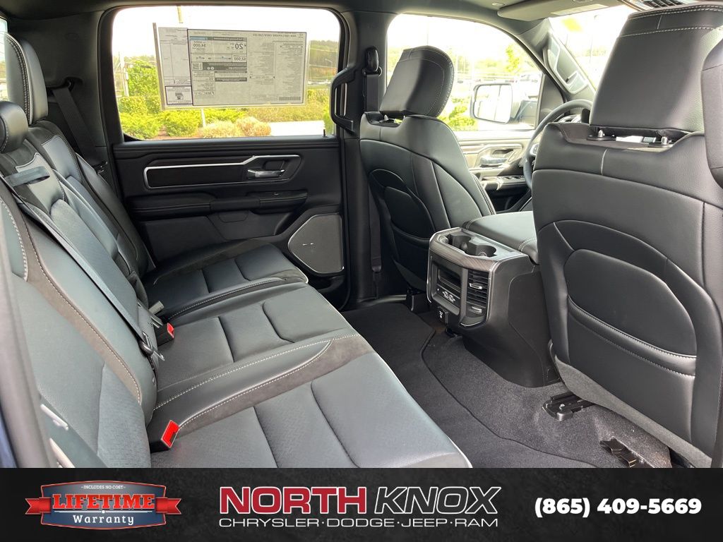 2026 RAM 1500 Laramie - Photo 26