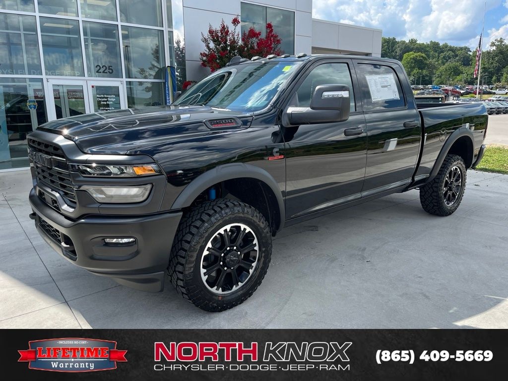 New 2026 Ram 2500 WARLOCK CREW CAB 4X4 6'4 BOX Pickup