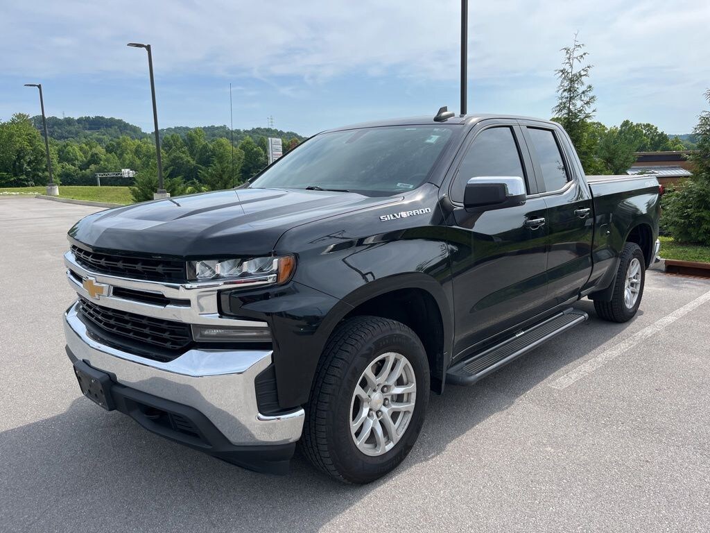 Used 2020 Chevrolet Silverado 1500 LT Truck