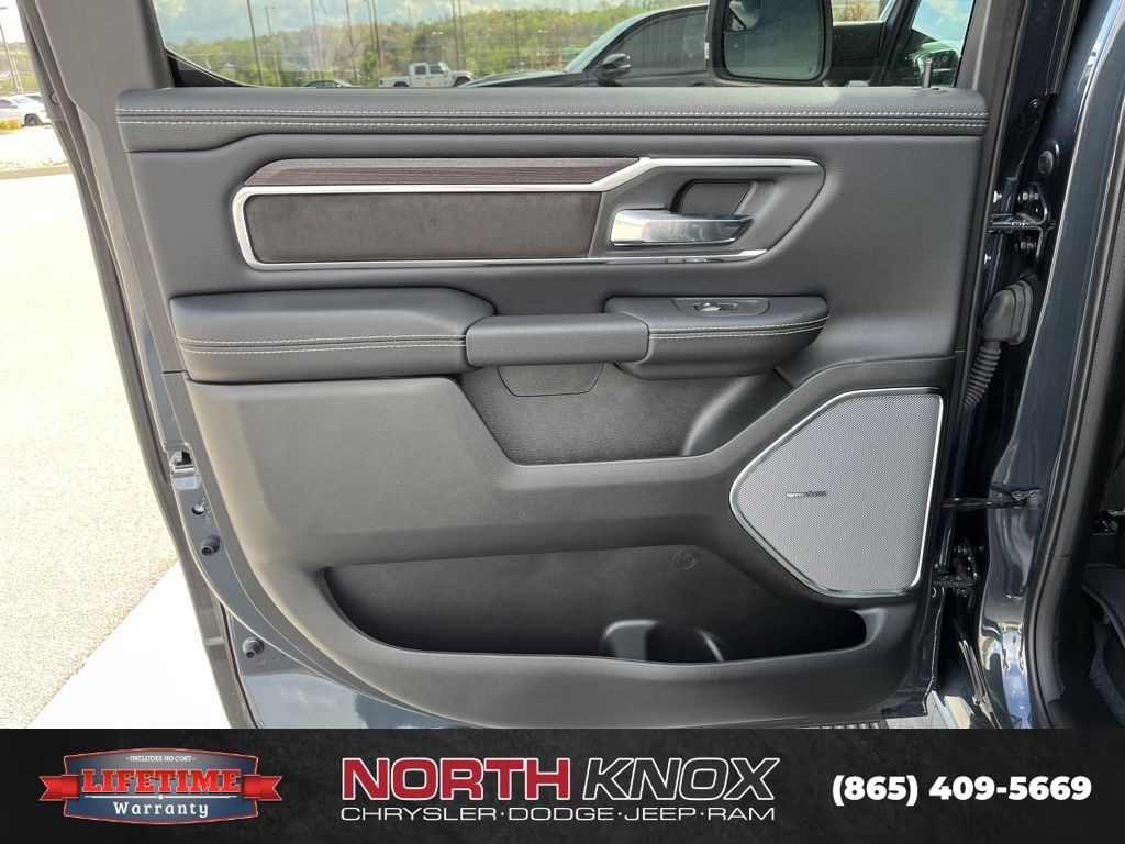 2026 RAM 1500 Laramie - Photo 16