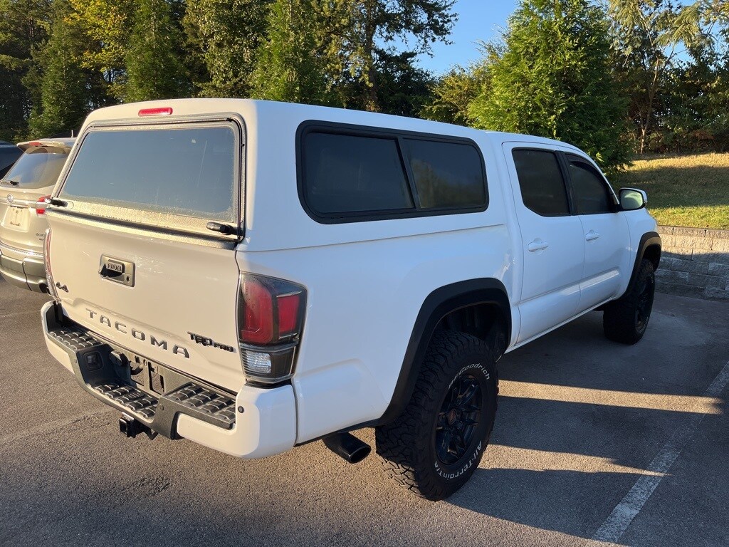 2020 Toyota Tacoma SR5 photo 3