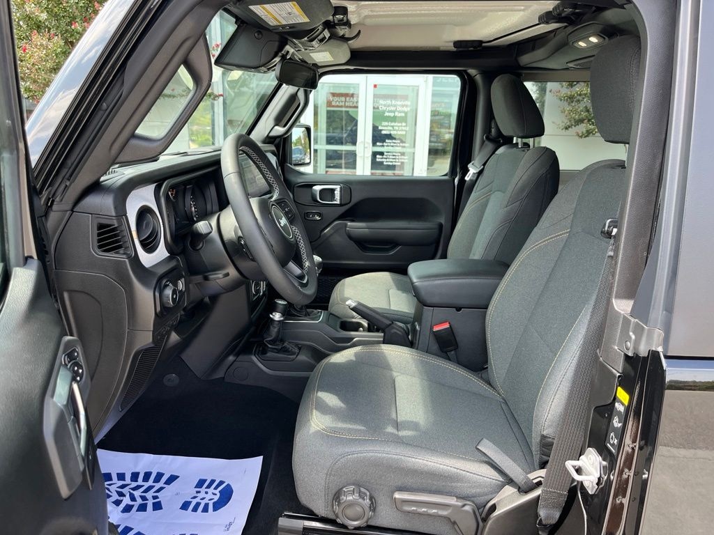 Used 2025 Jeep Wrangler Sport S SUV