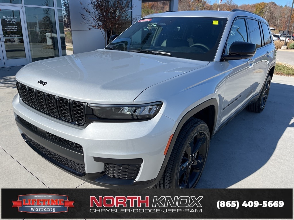 2025 Jeep Grand Cherokee L Altitude's photo