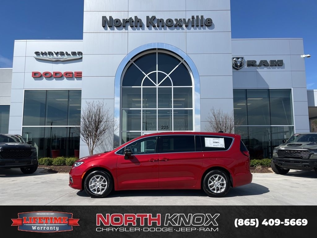 New 2026 Chrysler Pacifica SELECT Passenger Van