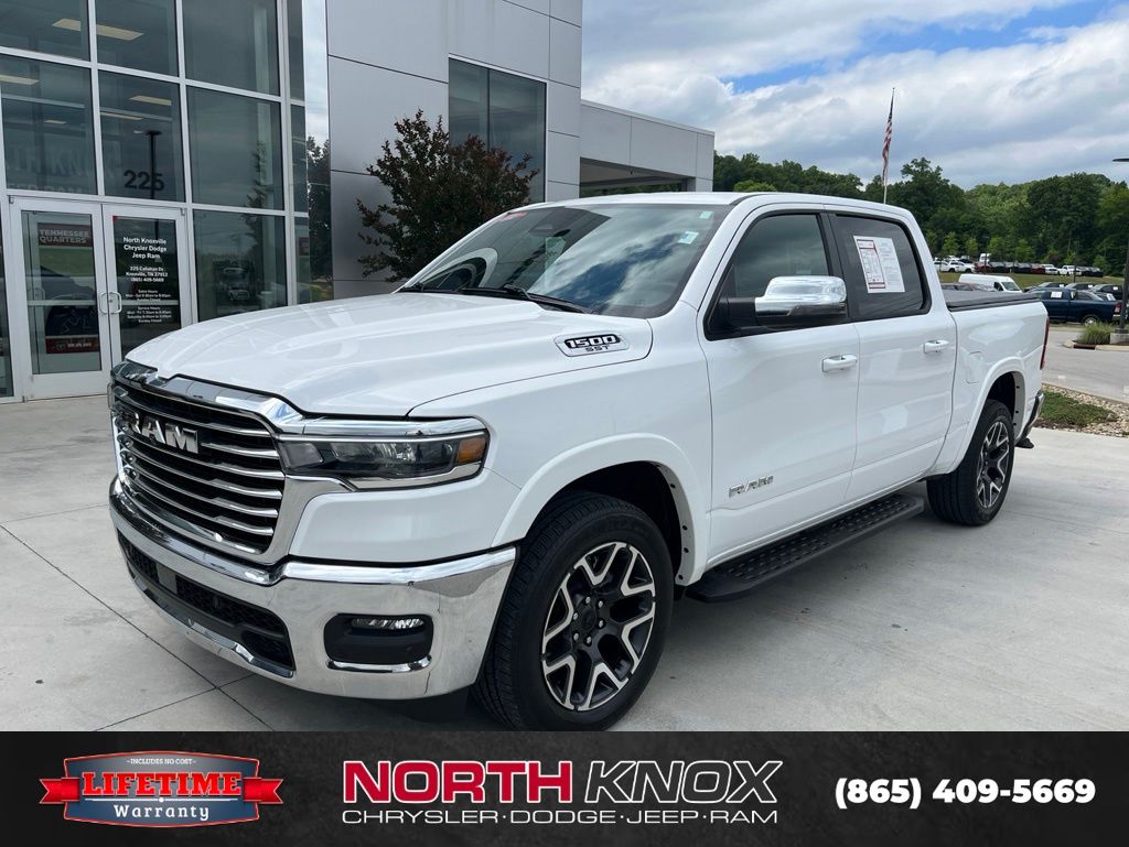 2025 RAM 1500 Laramie 4x4 Crew Cab 5'7's photo