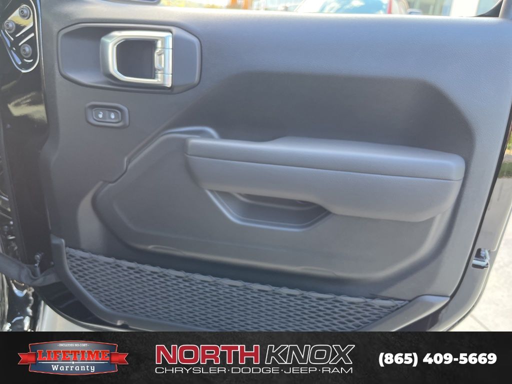 2026 Jeep Wrangler 2-Door Willys - Photo 22