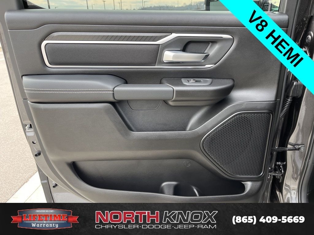 New 2026 Ram 1500 BIG HORN CREW CAB 4X4 5'7 BOX Pickup