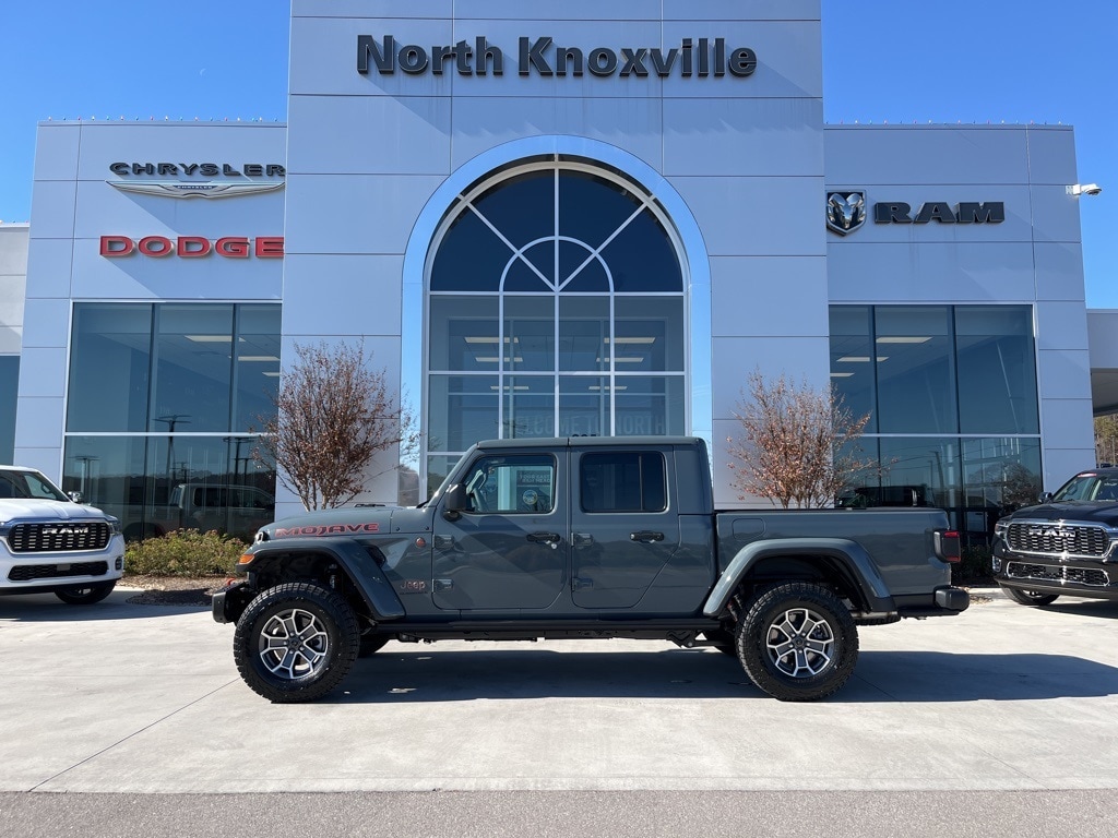 New 2026 Jeep Gladiator MOJAVE X 4X4 Pickup