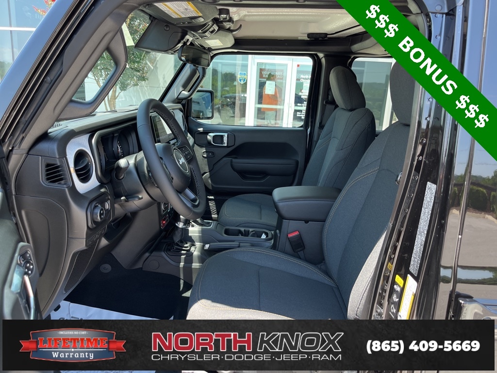 New 2025 Jeep Gladiator WILLYS 4X4 Pickup