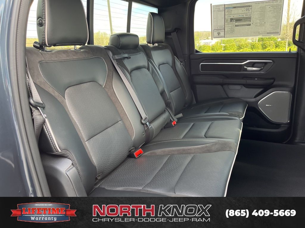 2026 RAM 1500 Laramie - Photo 24