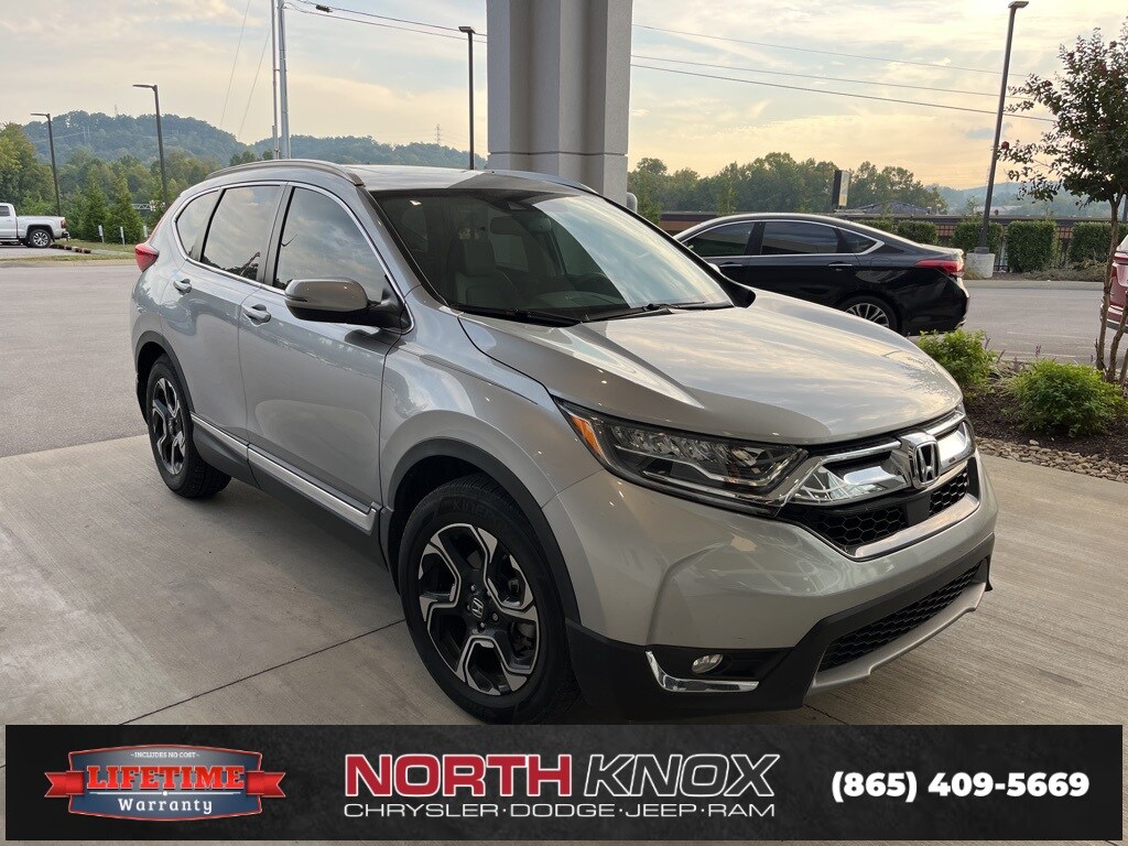 2019 Honda CR-V Touring photo 2