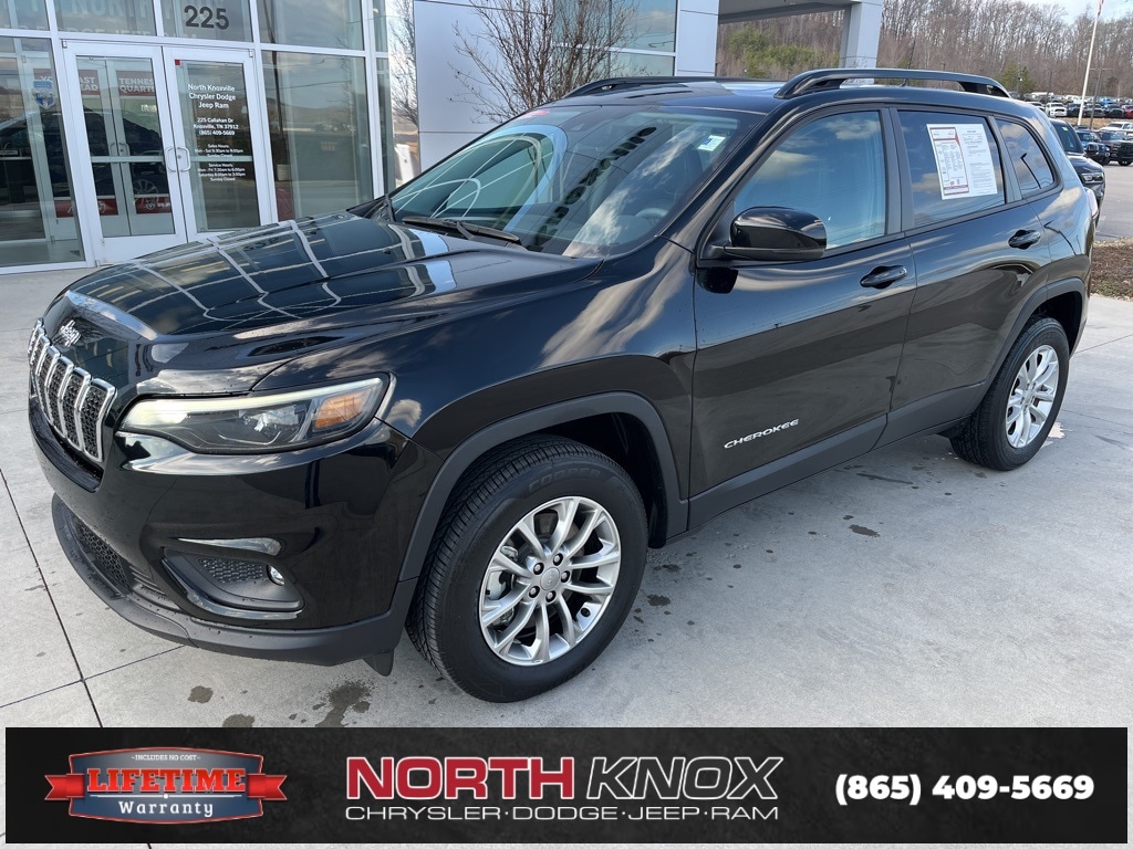 2022 Jeep Cherokee Latitude Lux's photo