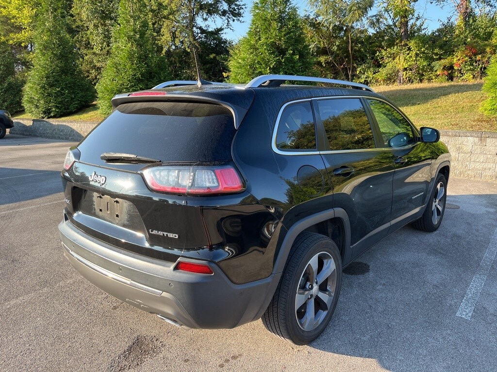 2019 Jeep Cherokee Limited photo 3