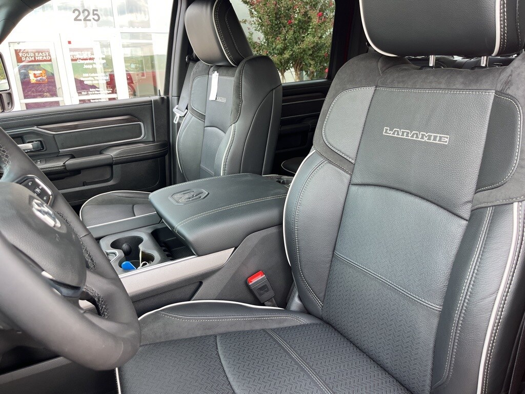2026 Ram 2500 Laramie photo 4