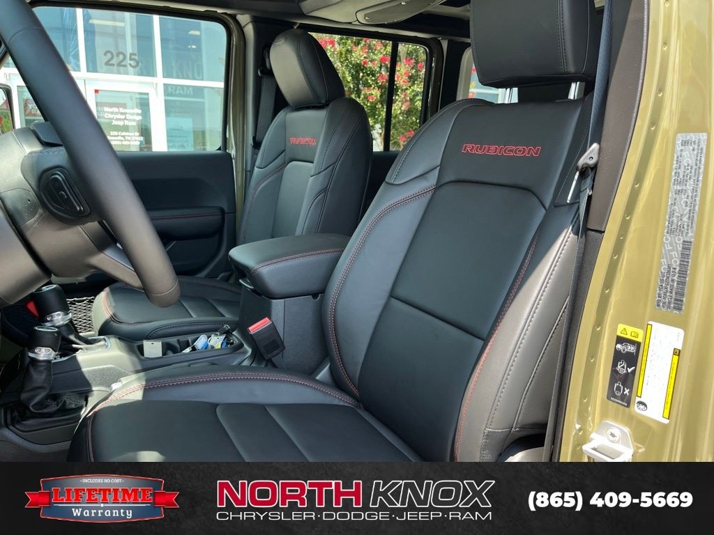 New 2026 Jeep Wrangler 4-DOOR RUBICON X Sport Utility