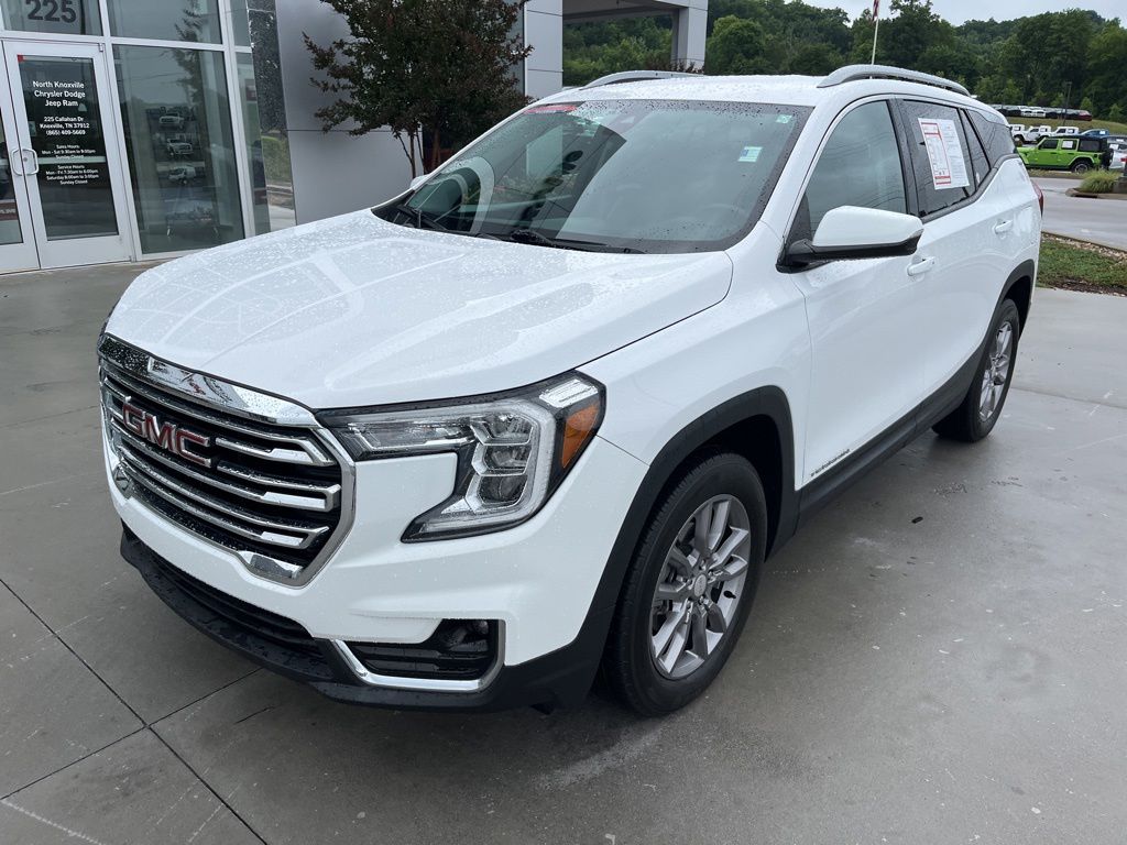 2023 GMC Terrain SLT AWD's photo