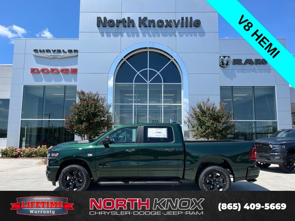 New 2026 Ram 1500 EXPRESS CREW CAB 4X4 5'7 BOX Pickup