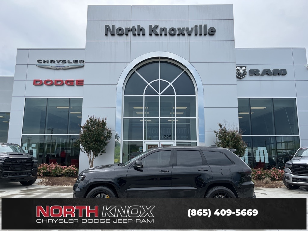 Used 2018 Jeep Grand Cherokee Trackhawk with VIN 1C4RJFN97JC266629 for sale in Knoxville, TN