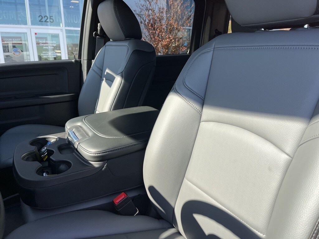 2026 Ram 4500 Tradesman photo 4