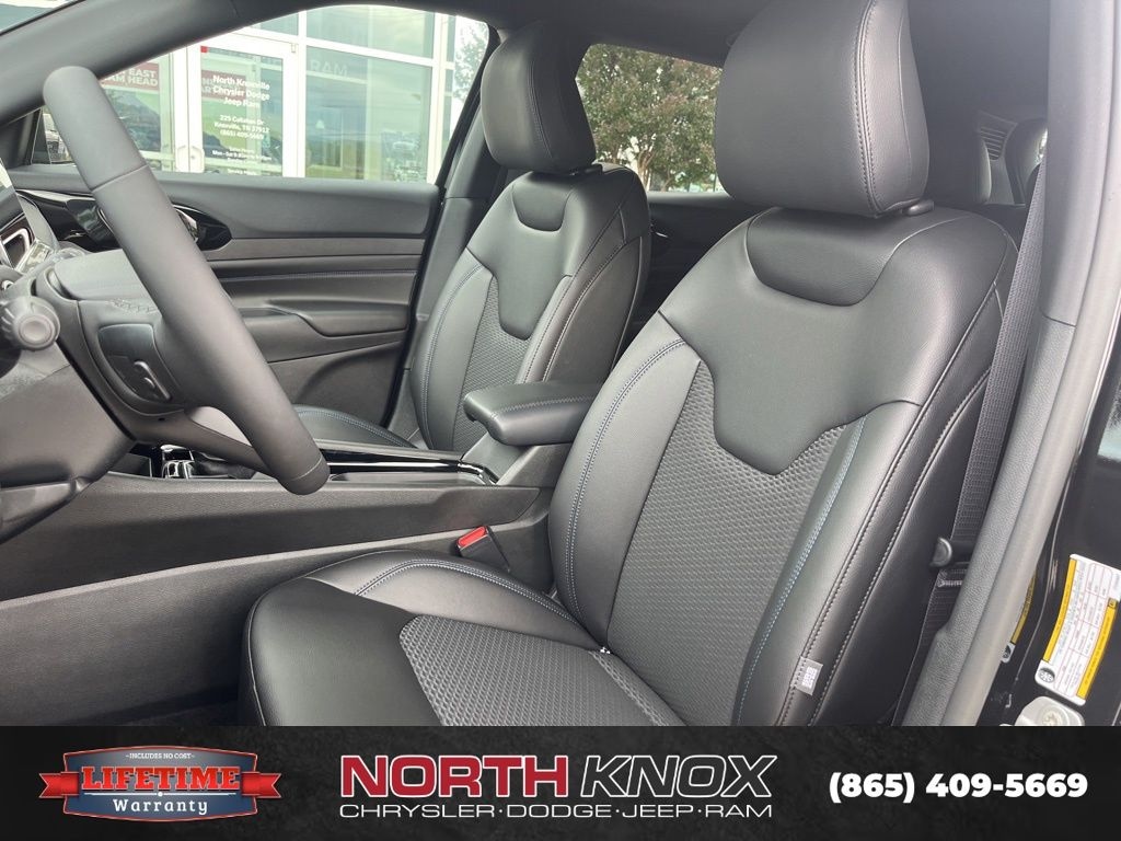 New 2026 Jeep Compass LATITUDE ALTITUDE 4X4 Sport Utility