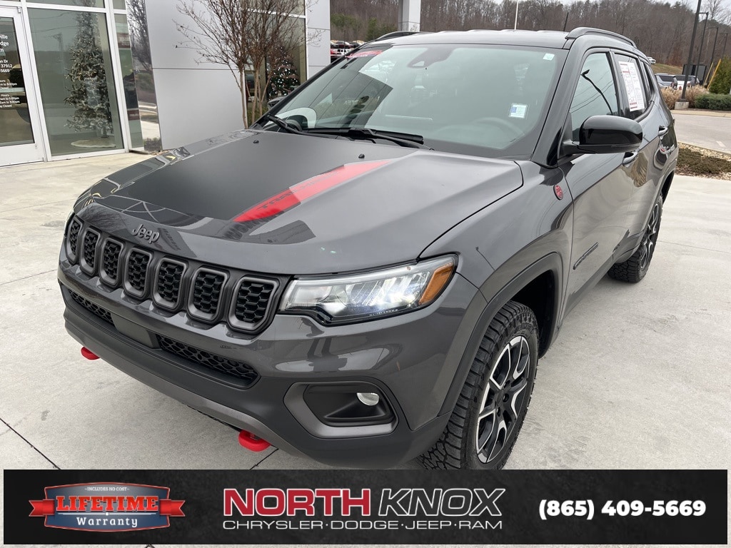 Used 2024 Jeep Compass Trailhawk SUV
