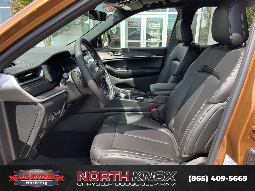 New 2026 Jeep Grand Cherokee L LIMITED 4X4 Sport Utility