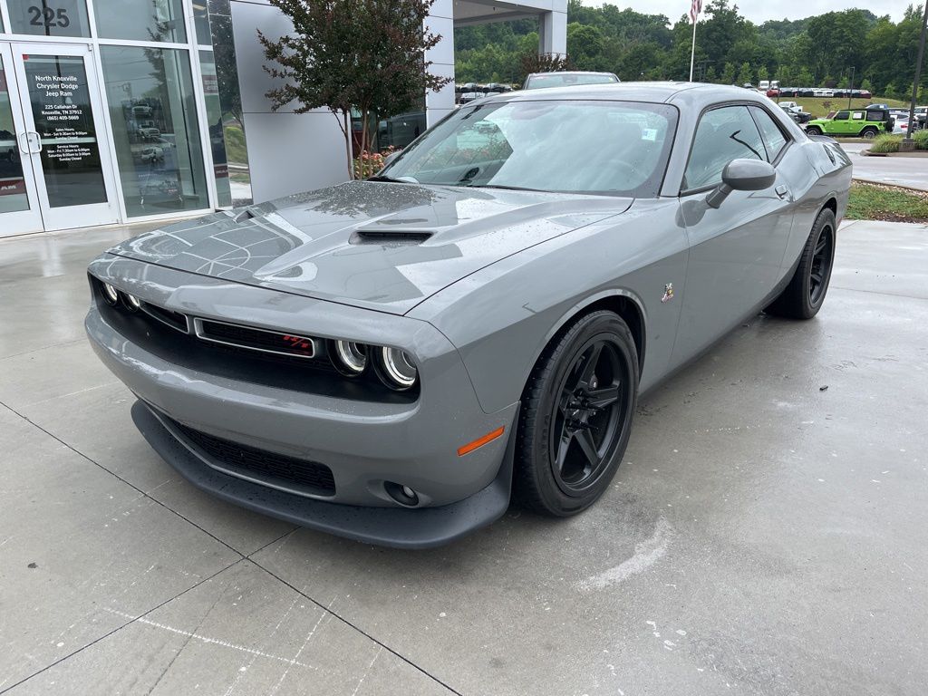 2018 Dodge Challenger Scat Pack's photo