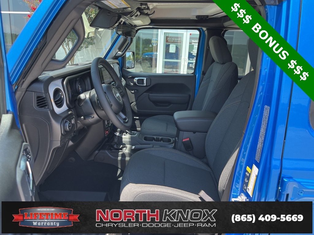 New 2025 Jeep Gladiator WILLYS 4X4 Pickup