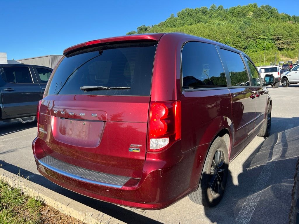 Used 2017 Dodge Grand Caravan GT Minivan/Van