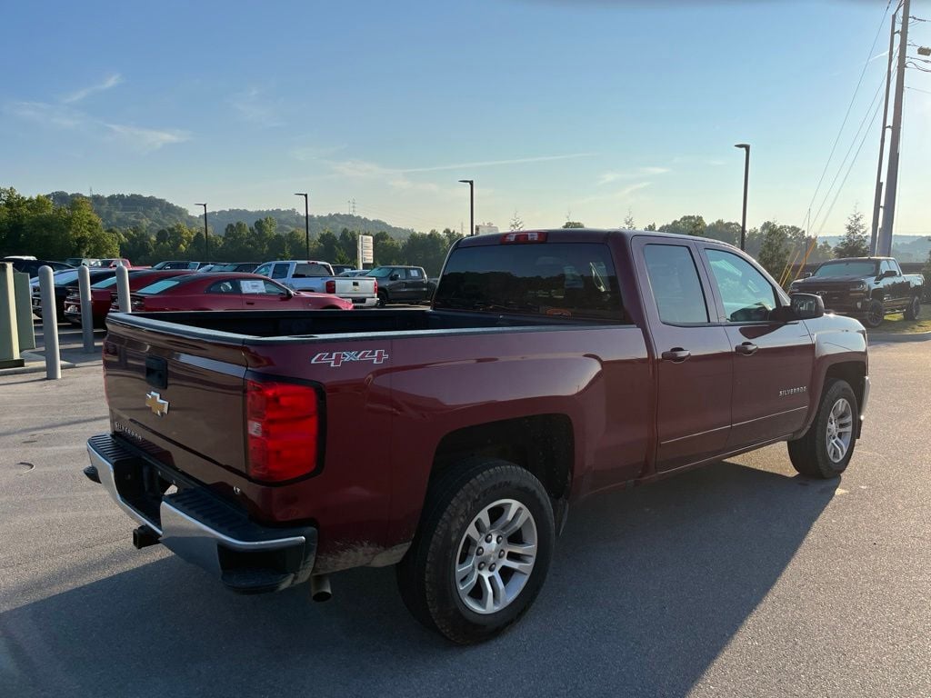 Used 2017 Chevrolet Silverado 1500 LT Truck