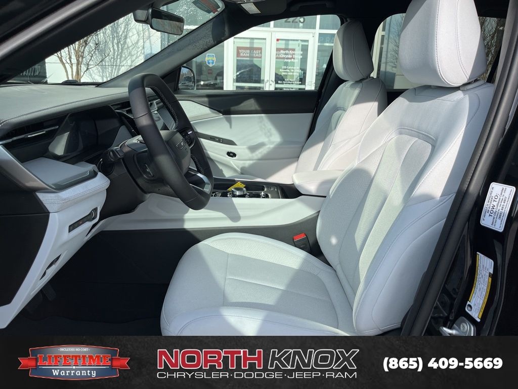 New 2026 Jeep Cherokee LAREDO 4X4 Sport Utility