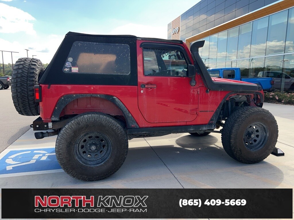2015 Jeep Wrangler Rubicon photo 3