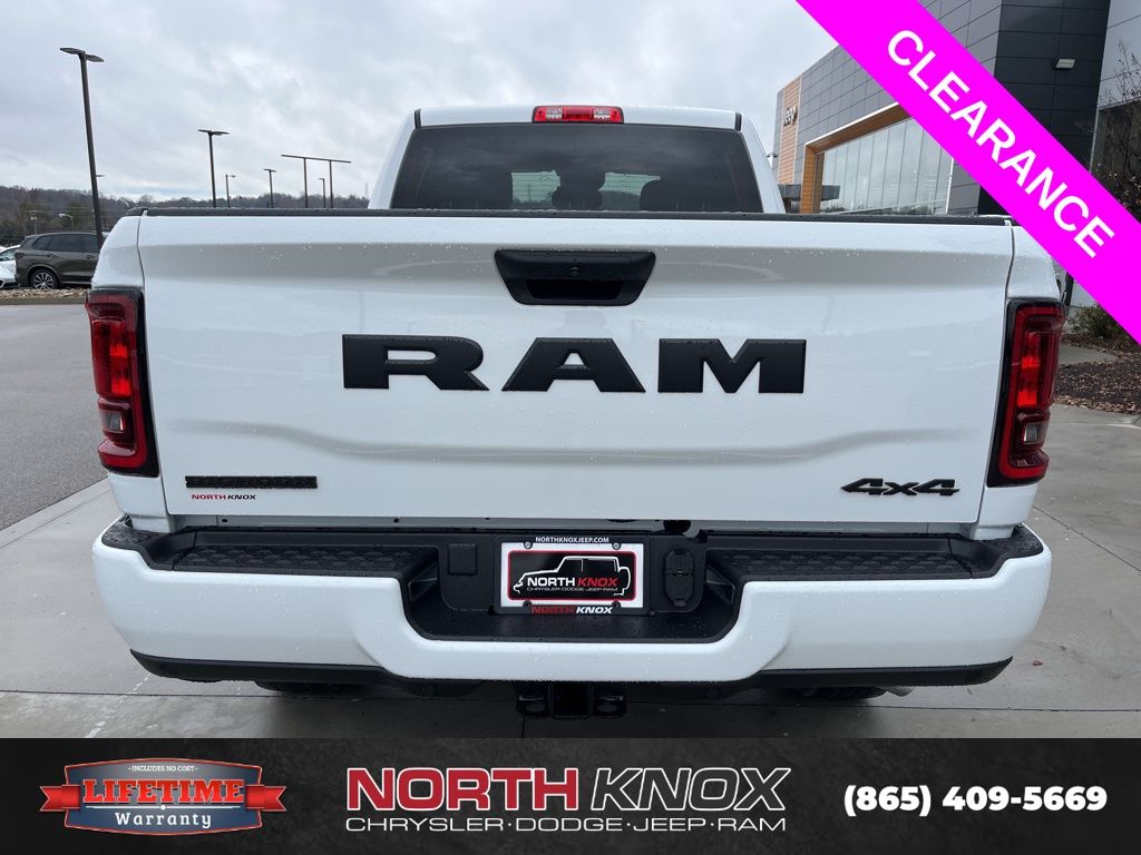 2026 RAM 2500 Big Horn - Photo 18
