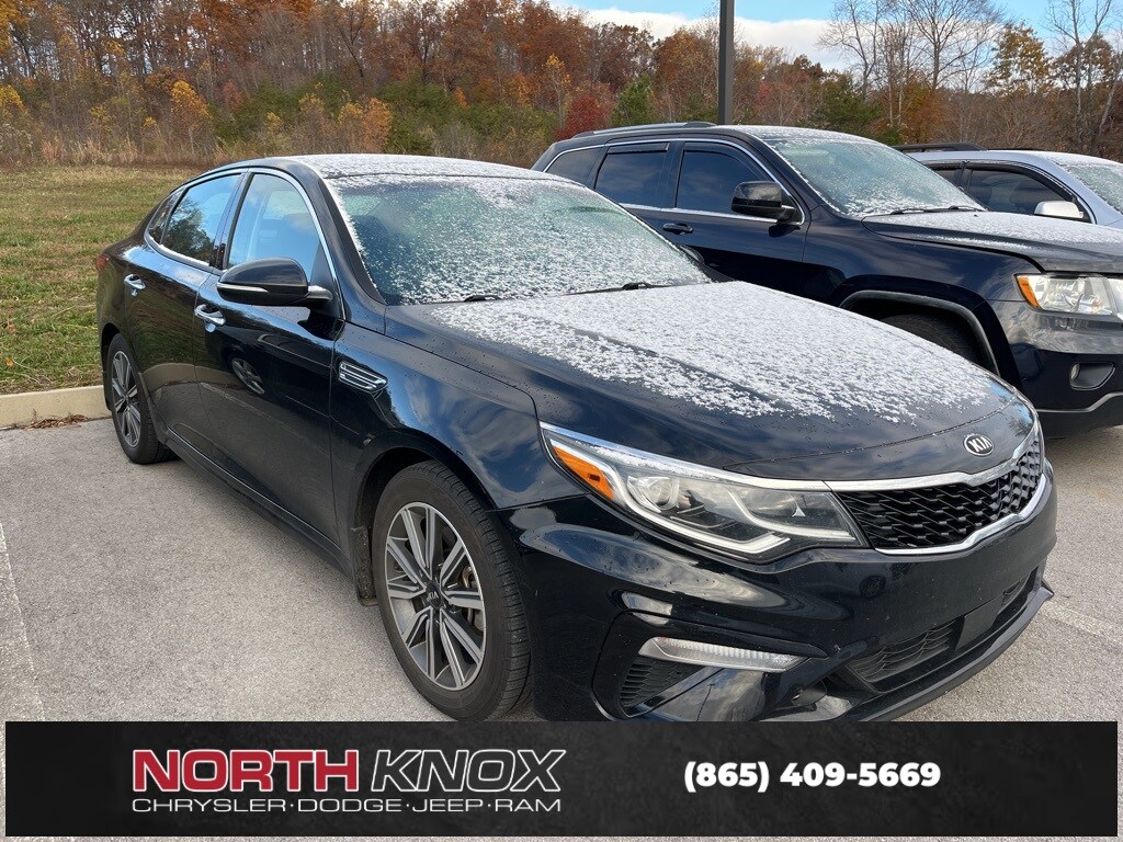 2019 Kia Optima EX photo 2