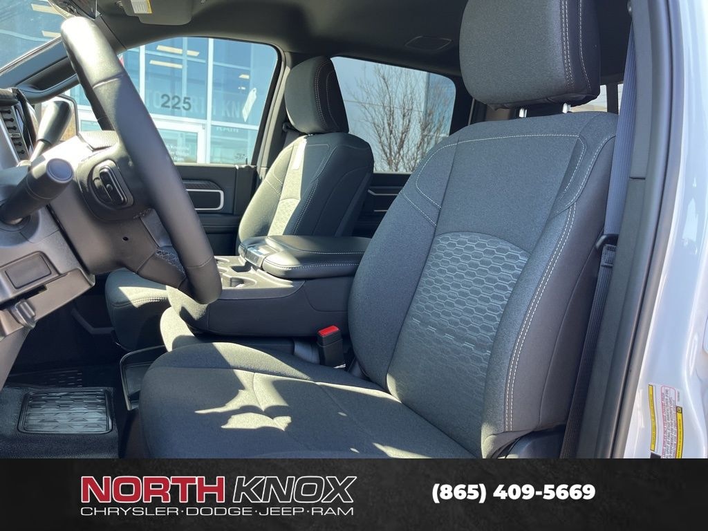 New 2026 Ram 5500 Chassis Cab BIG HORN CREW 4X4 84' CA Pickup