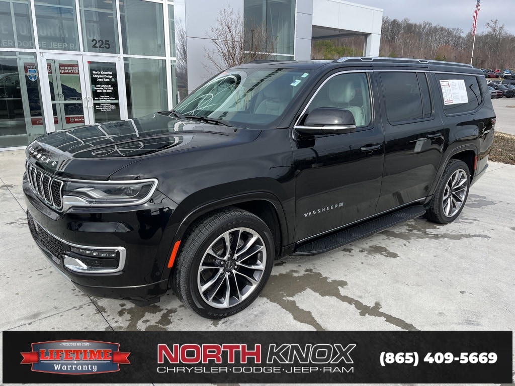 2023 Jeep Wagoneer L SUV 