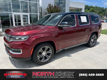 2023 Jeep Grand Wagoneer Base SUV
