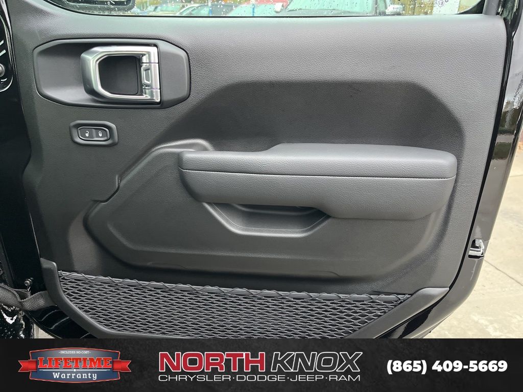 2026 Jeep Wrangler 2-Door Sport - Photo 23