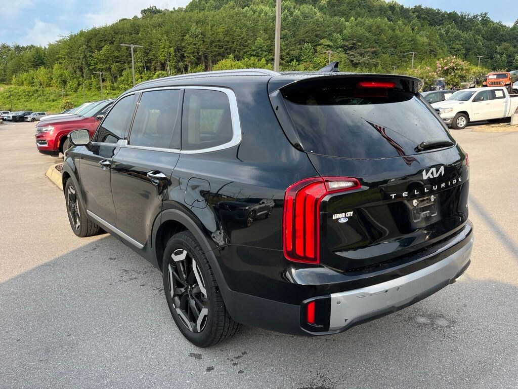 Used 2023 Kia Telluride S SUV