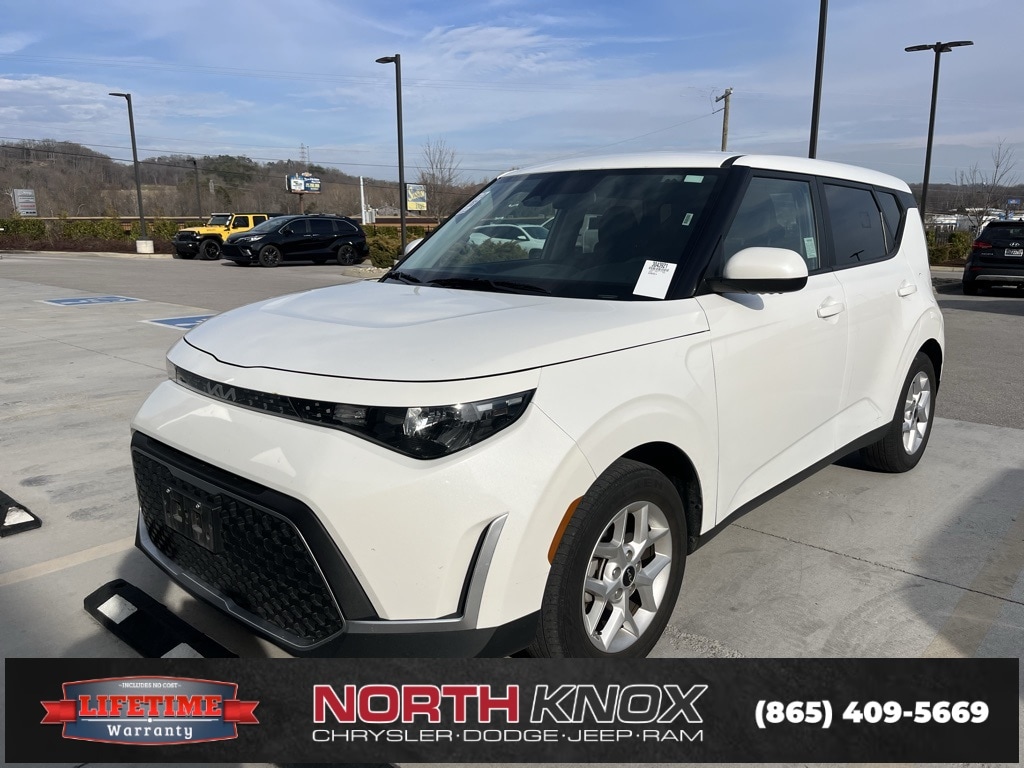 2024 Kia Soul LX
