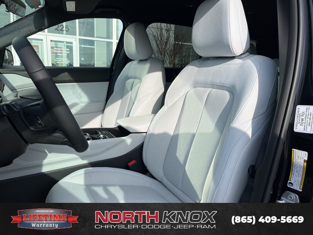 New 2026 Jeep Cherokee LAREDO 4X4 Sport Utility