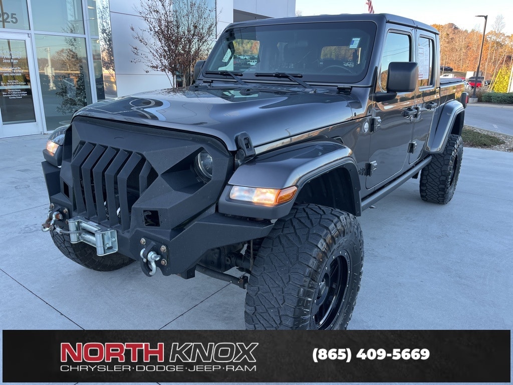 2021 Jeep Gladiator Truck 