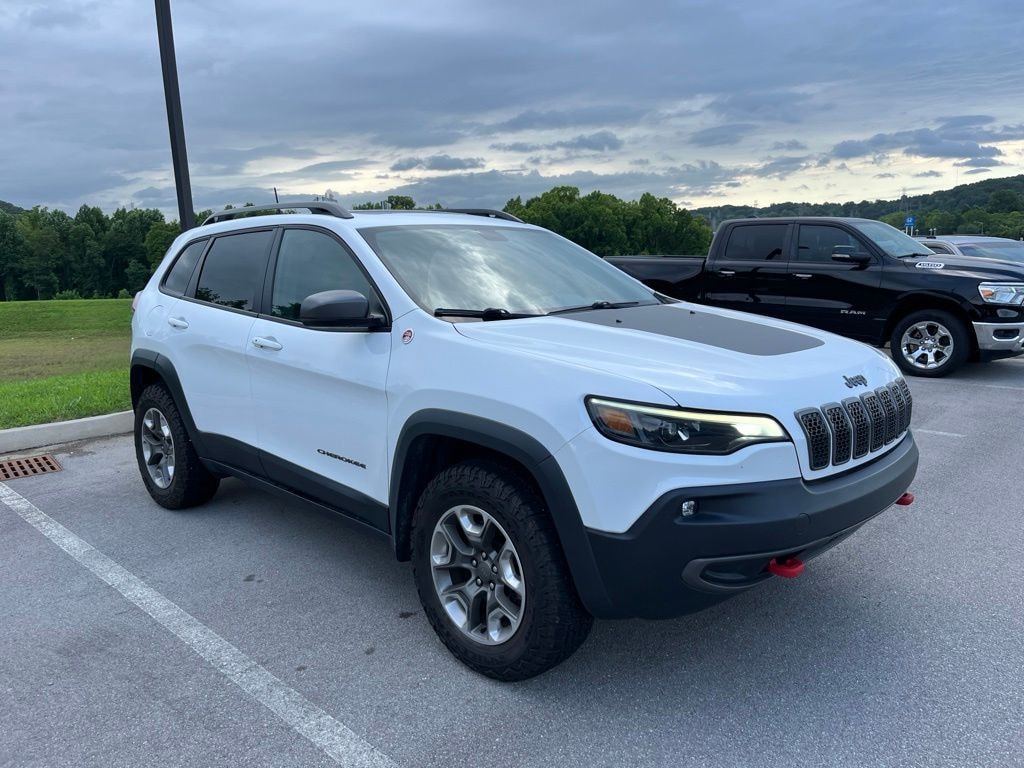 Used 2019 Jeep Cherokee Trailhawk SUV