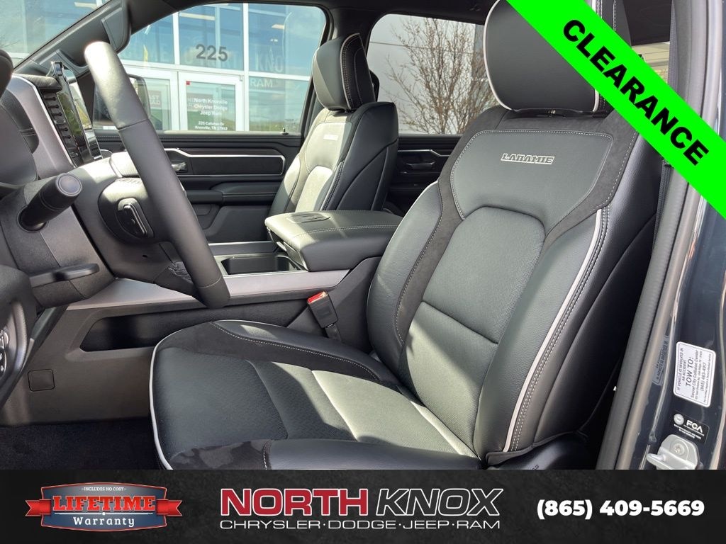New 2026 Ram 1500 LARAMIE CREW CAB 4X4 5'7 BOX Pickup