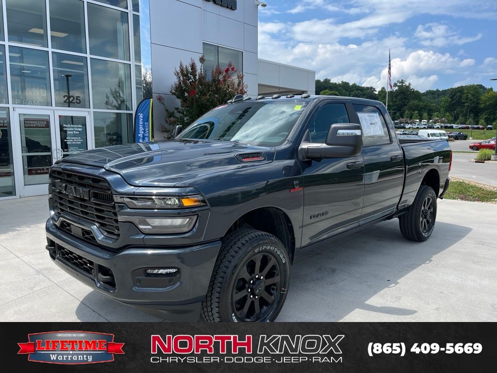 New 2026 Ram 2500 BIG HORN CREW CAB 4X4 6'4 BOX