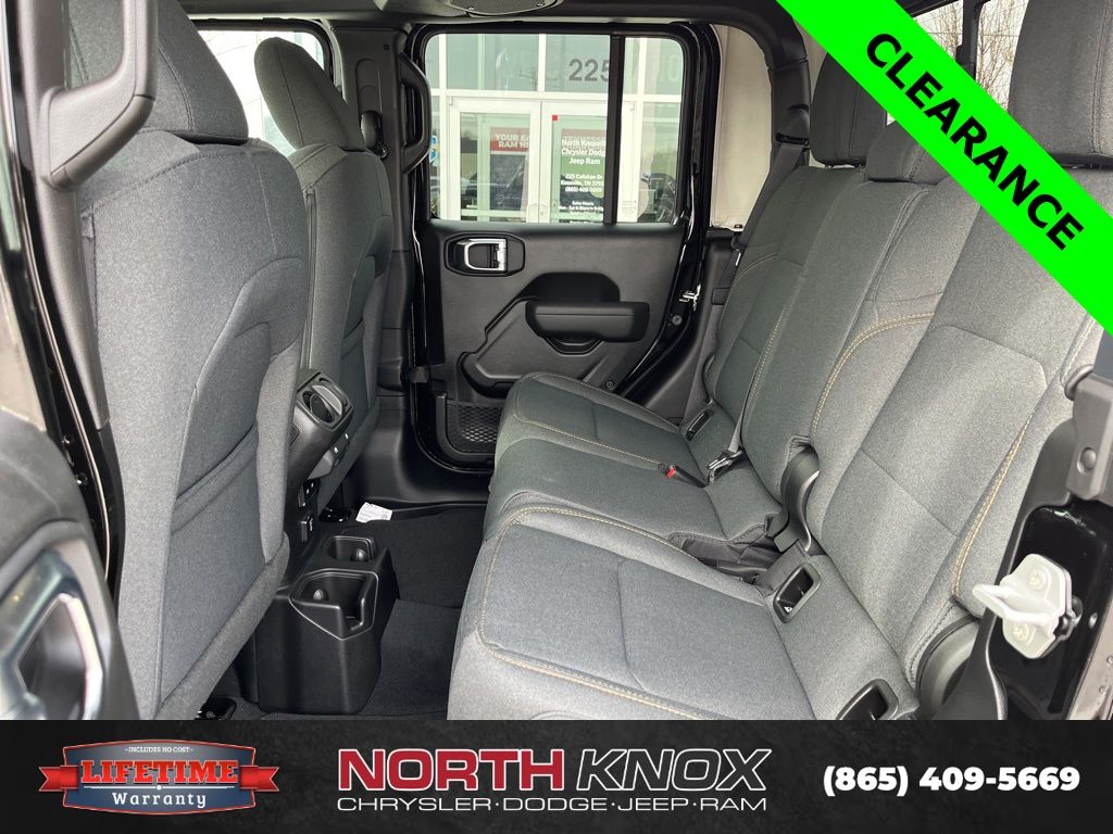 2025 Jeep Gladiator Sport S - Photo 11