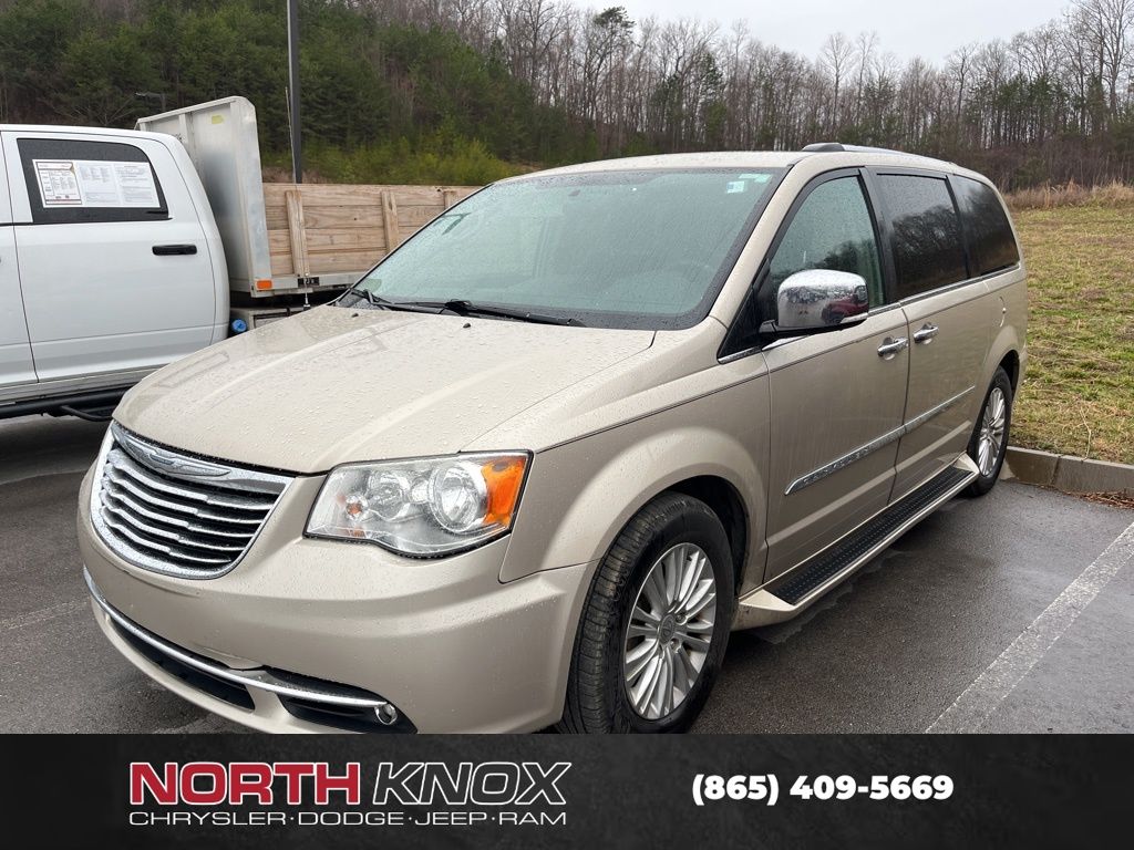 2016 Chrysler Town & Country Limited